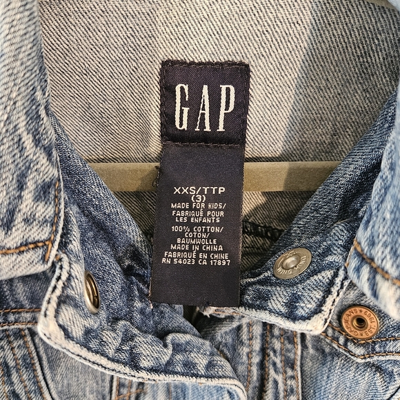 GAP | 3T Jean Jacket - Picture 3 of 4